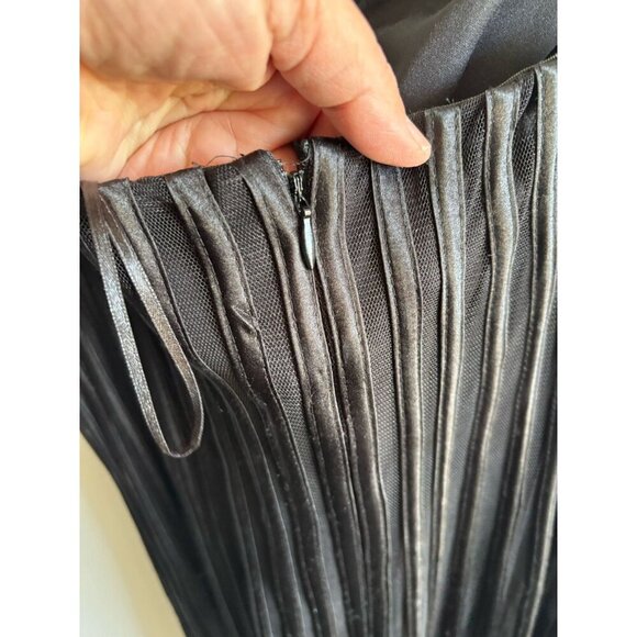 ISSUE Sculpted Stripe Womens Spaghetti Straps Maxi Dress Navy Slim Fit Size 16 - Picture 7 of 12